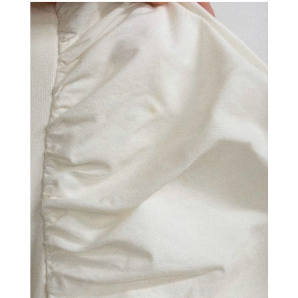 Sold/ not available Maeve Anthropologie White V-Neck Short Puff-Sleeve Wrap - Picture 6 of 6